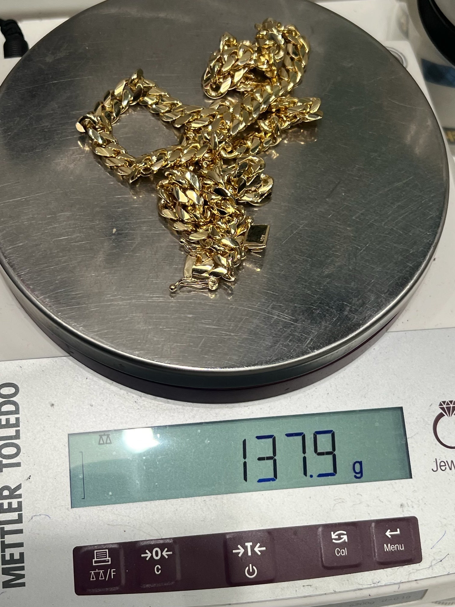Real Grams vs. Fake Grams — What Jewelers Don’t Tell You – Pochy Jewelry